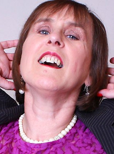 British naughty mature lady feeling horny