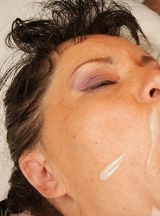 Horny mature slut doing her younger lover