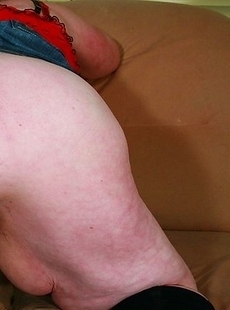 blond mature slut showing you her curves