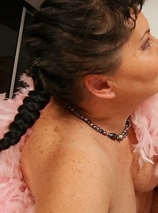 Horny mature slut doing her younger lover