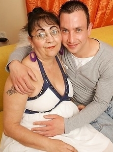 Chubby mama fucking her boy toy