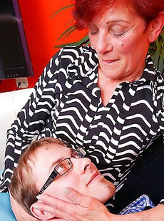 Mature slut playing around with her younger lover