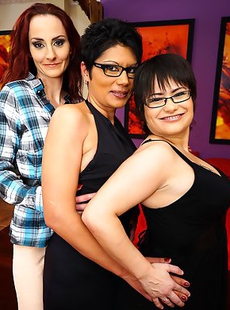 Three naughty housewives play with eachother